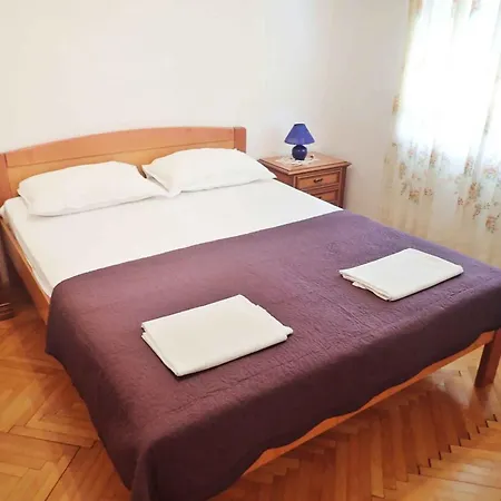 Apartment In Starigrad-paklenica 6861 Starigrad Paklenica