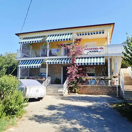 Apartment In Starigrad-paklenica 6861 *