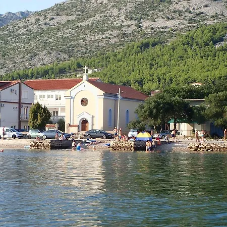 Apartment In Starigrad-paklenica 6861 *